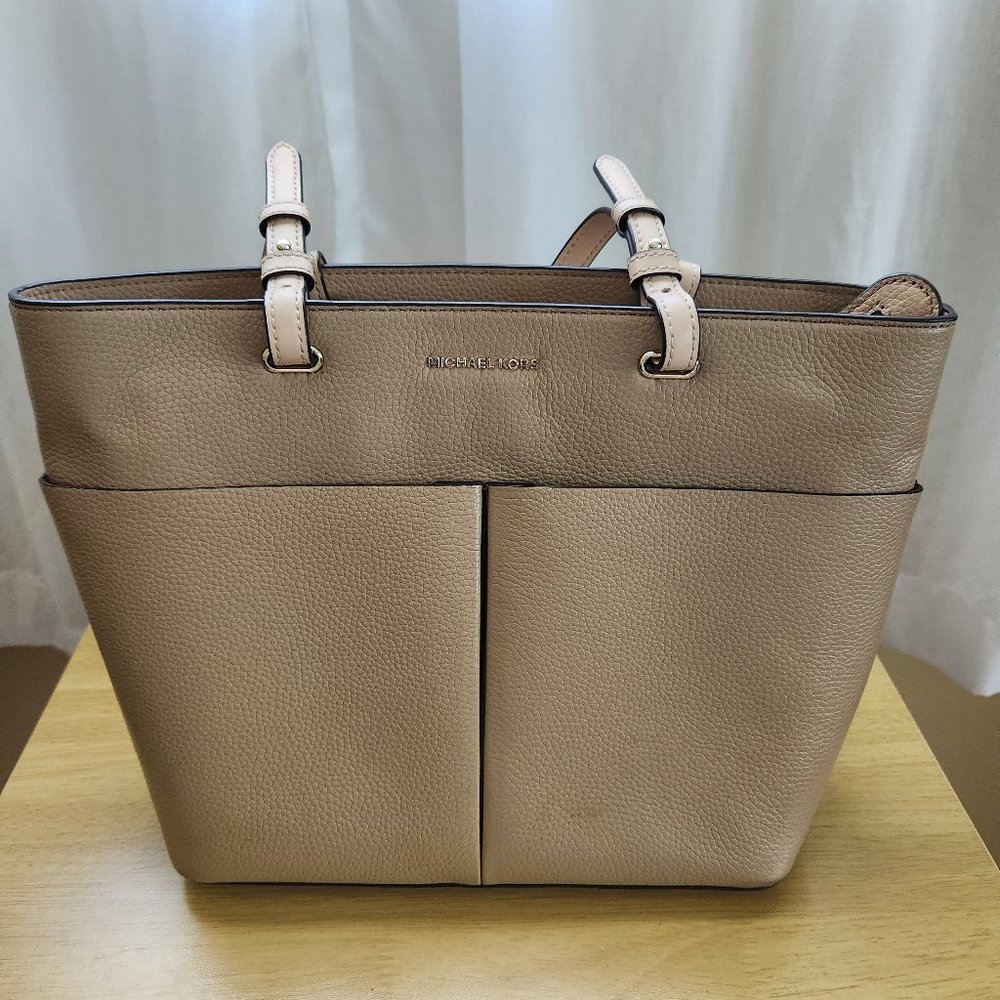 Michael Kors Medium TZ Pocket  Leather Tote, Camel